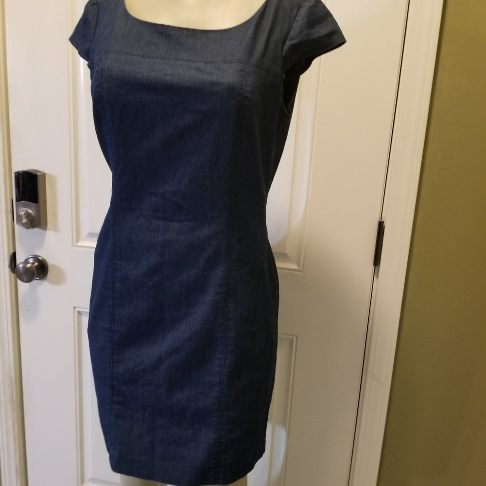 Denim "Sharagano Signature Sheath Dress Size Med